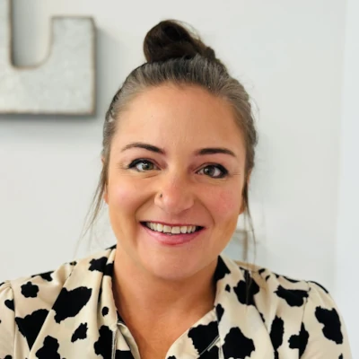 Chiropractic Park Ridge IL Laura Zimmerman Social Media Manager